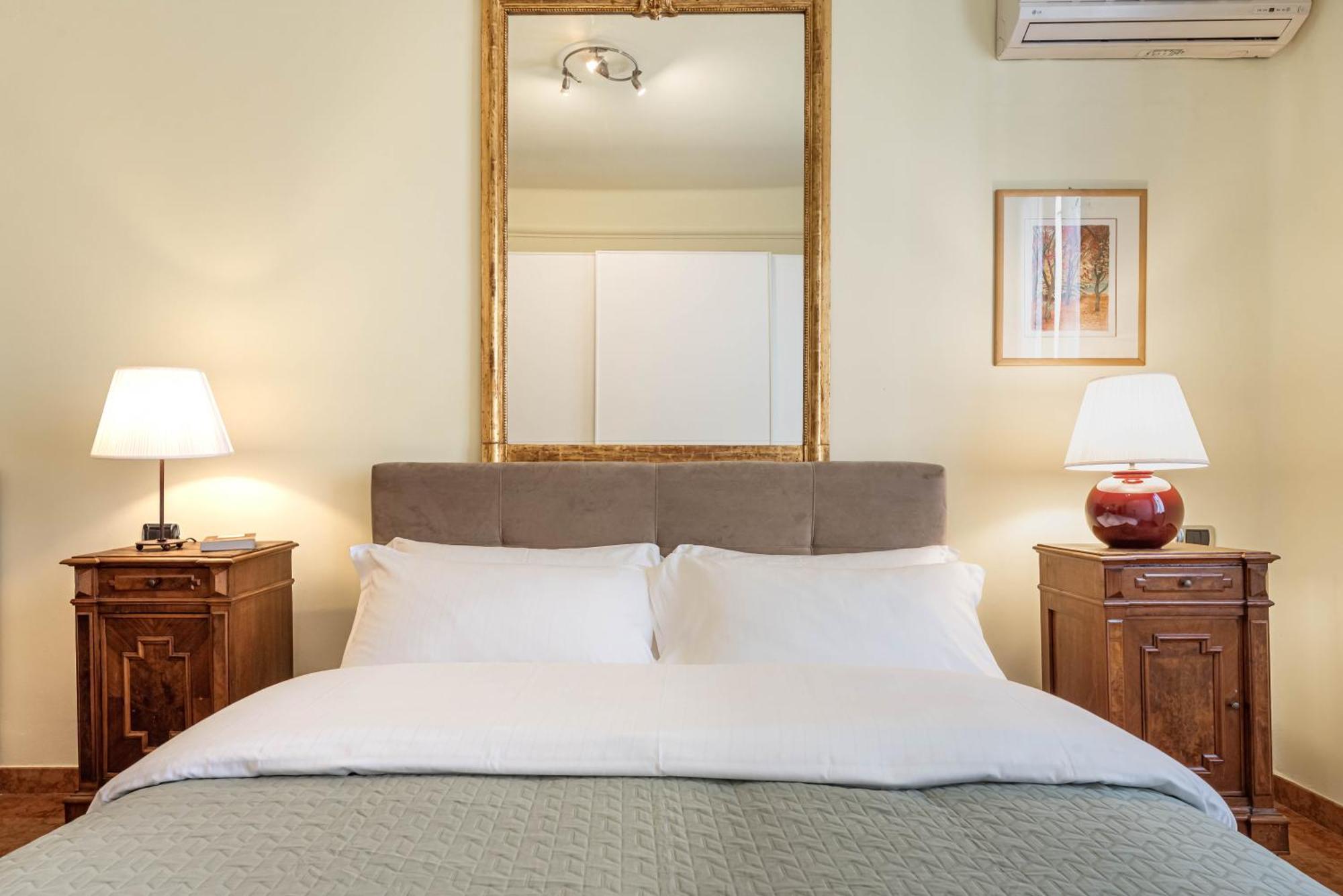 Piazza Isolo Central Apartment Verona Esterno foto