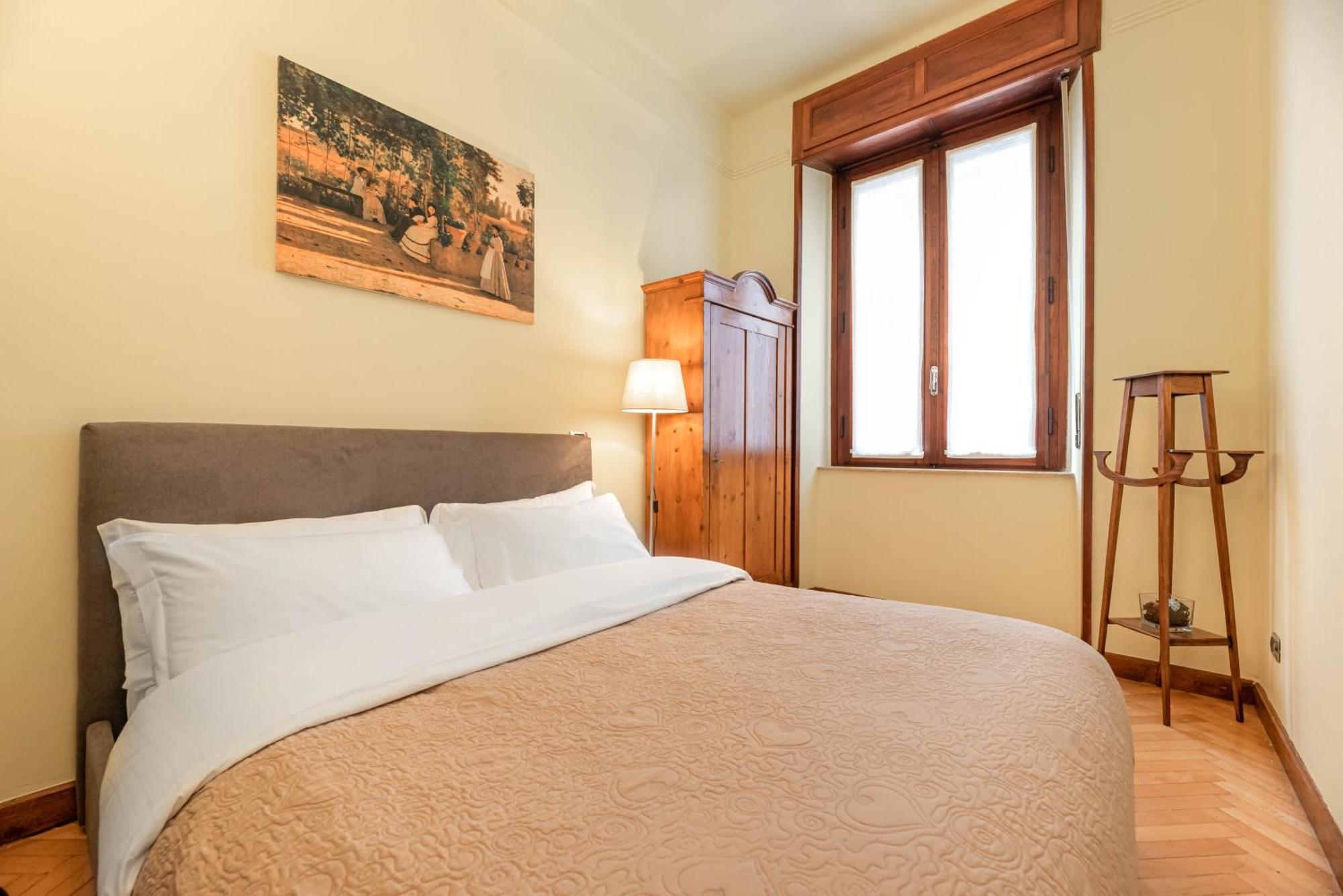 Piazza Isolo Central Apartment Verona Esterno foto