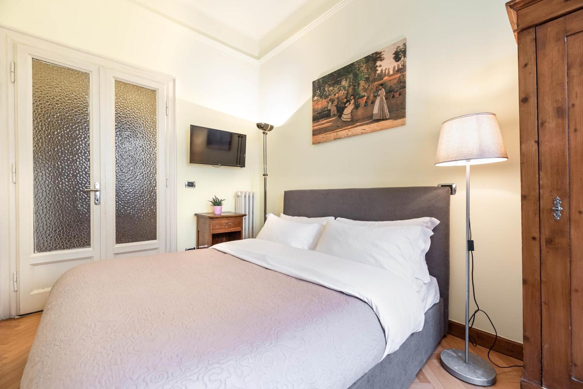 Piazza Isolo Central Apartment Verona Esterno foto