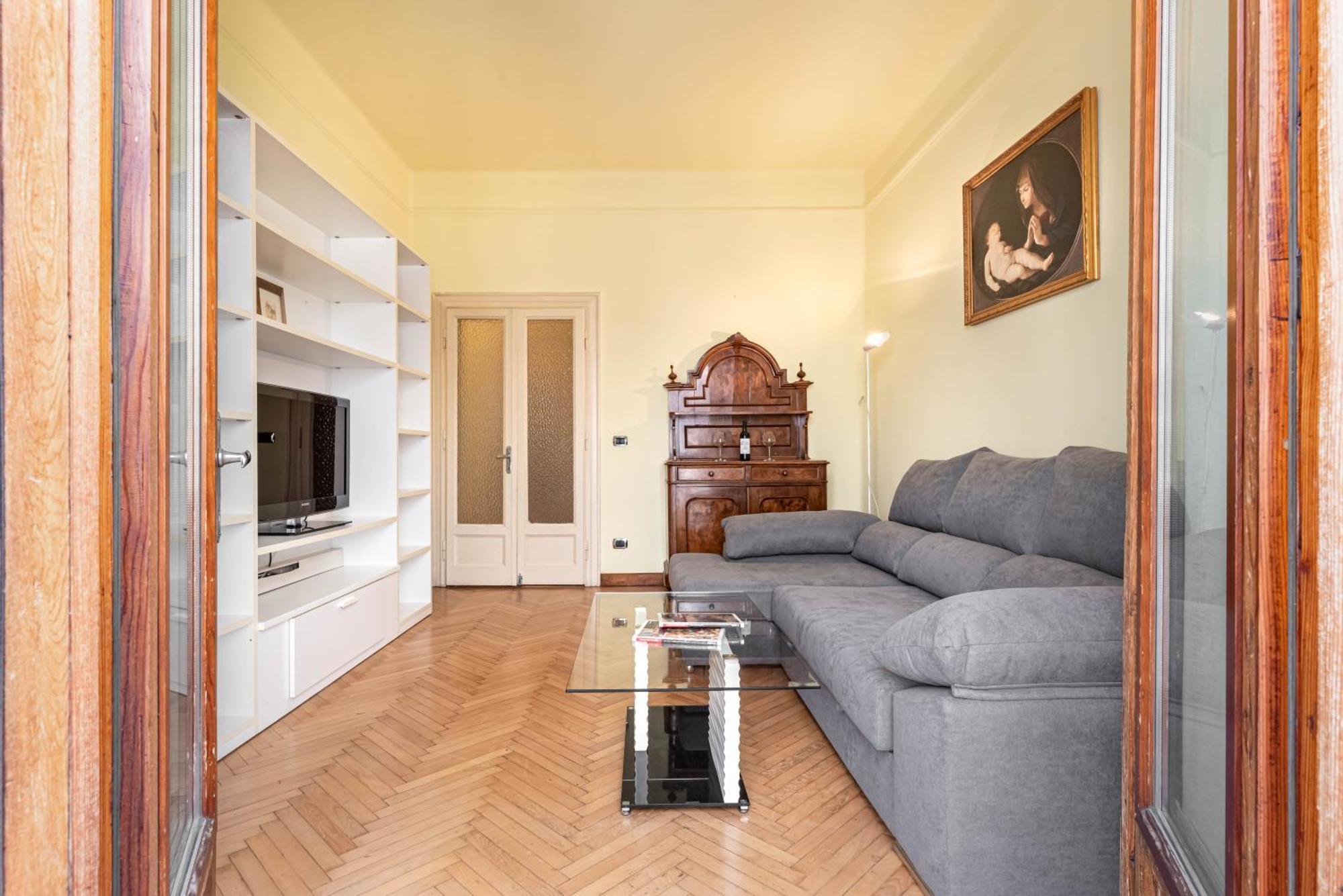 Piazza Isolo Central Apartment Verona Esterno foto